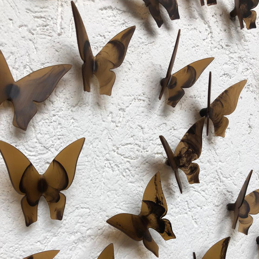 MURAL DE MARIPOSAS DE RESINA (120CM X 200CM)